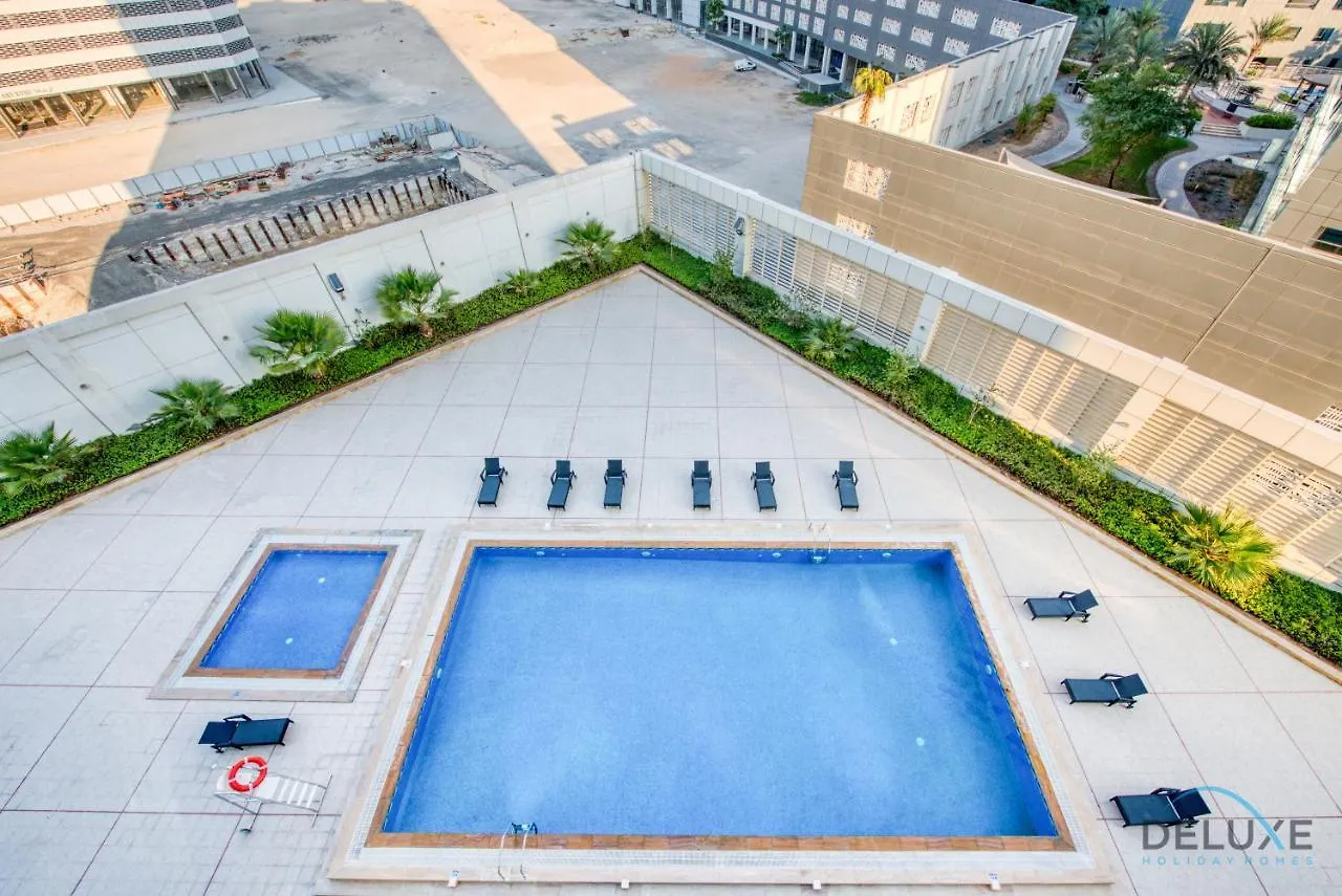 Pleasant Studio At Safir Tower 1 Business Bay By Deluxe Holiday Homes Dubai