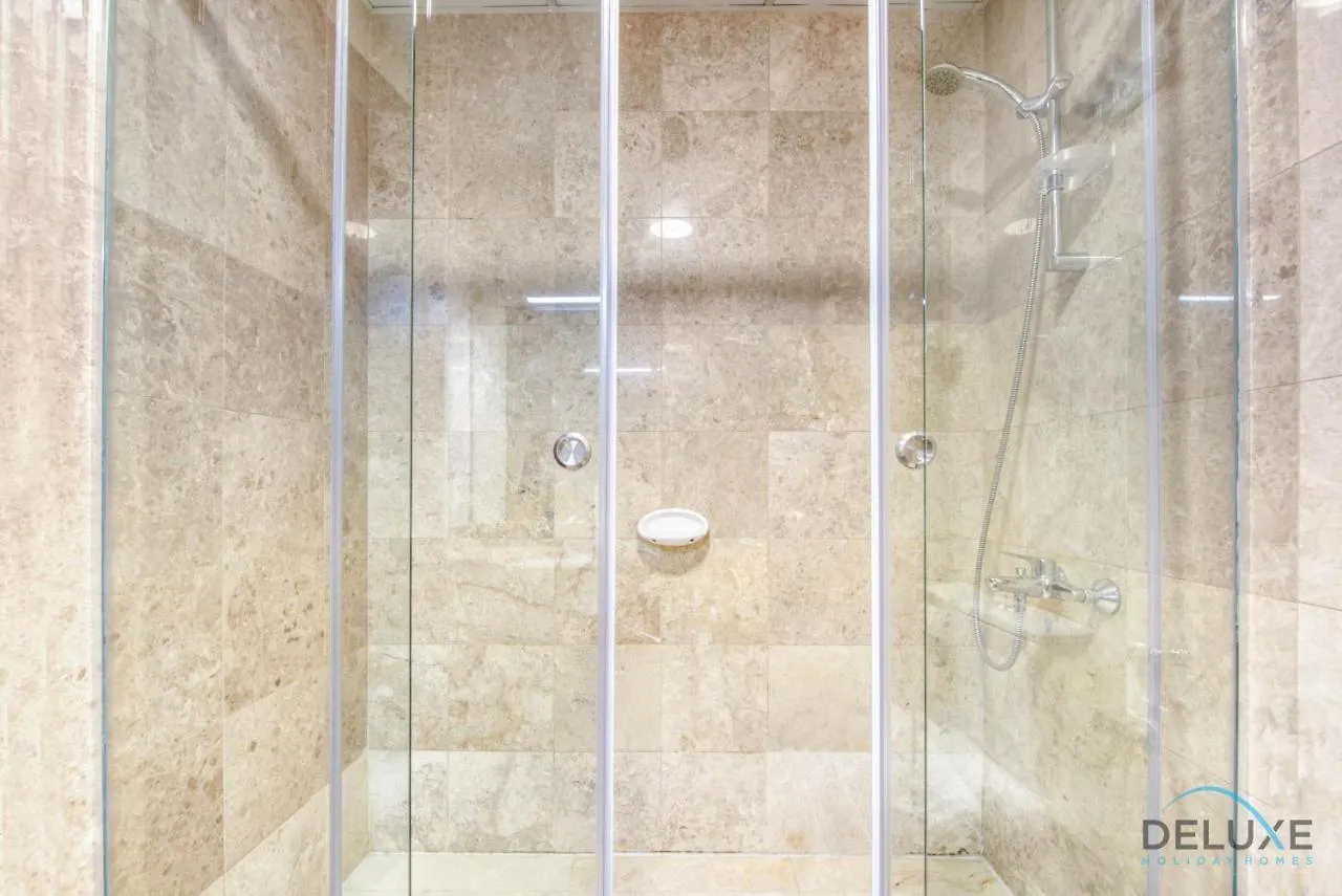 Apartment Pleasant Studio At Safir Tower 1 Business Bay By Deluxe Holiday Homes Dubai United Arab Emirates